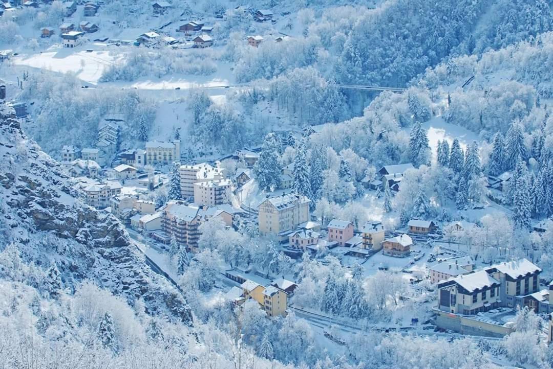 Pensee Des Alpes 2 Etoiles Ski And Spa Brides-les-Bains Buitenkant foto